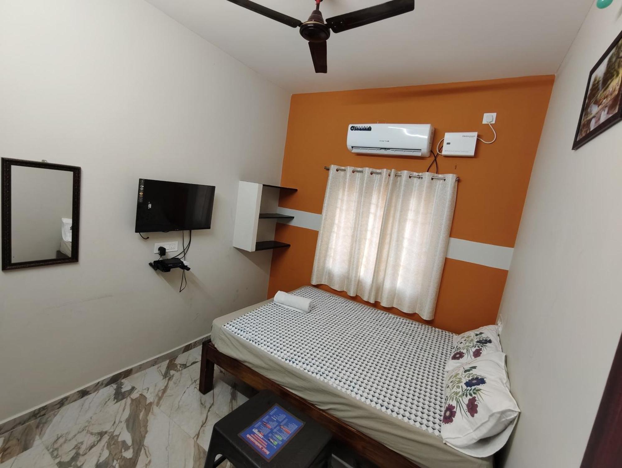פונדיצ'רי Gratitude Inn, Near Serenity Beach מראה חיצוני תמונה
